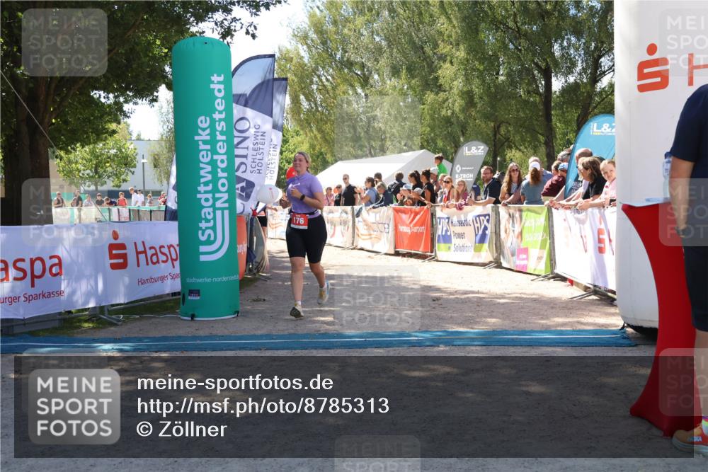 07.09.2025 - 19. Norderstedt Triathlon Zöllner http://msf.ph/oto/8785313 07.09.2025 13:15:18 Ziel 176, 1382 meine-sportfotos.de