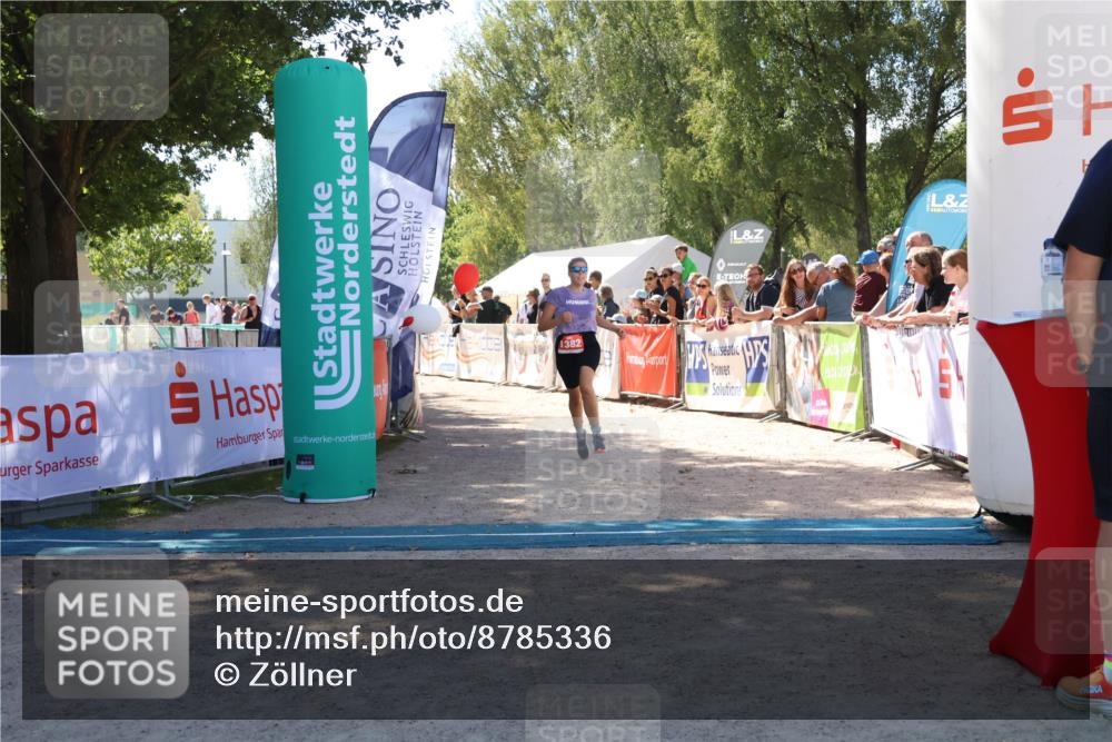 07.09.2025 - 19. Norderstedt Triathlon Zöllner http://msf.ph/oto/8785336 07.09.2025 13:15:21 Ziel 176, 1382 meine-sportfotos.de