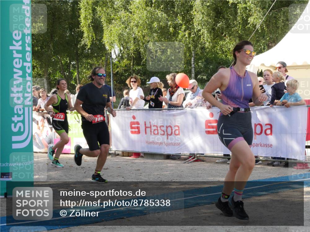 07.09.2025 - 19. Norderstedt Triathlon Zöllner http://msf.ph/oto/8785338 07.09.2025 12:40:17 Ziel 748, 763, 767, 778, 1239 meine-sportfotos.de