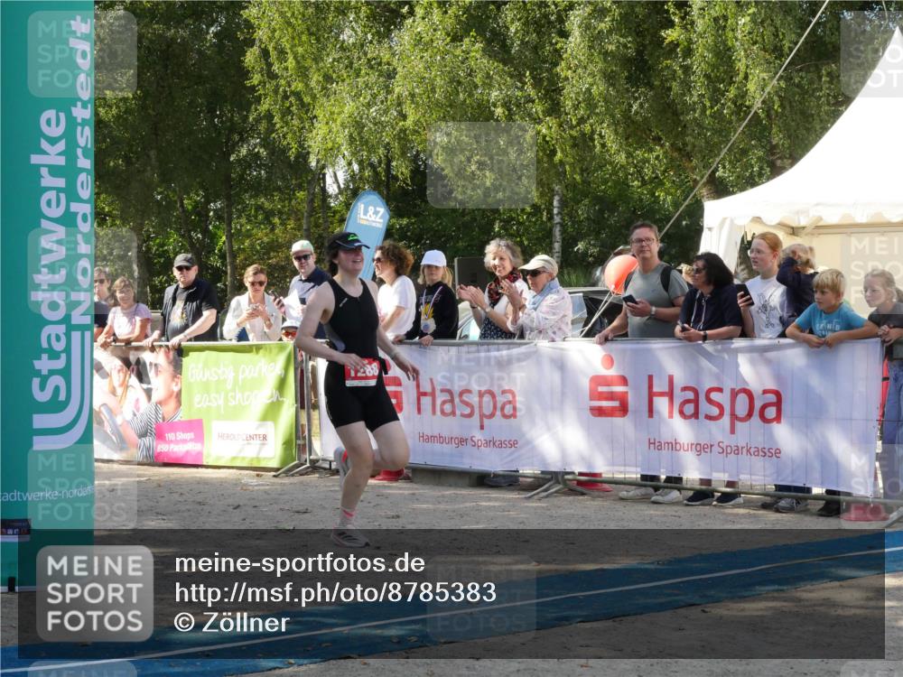 07.09.2025 - 19. Norderstedt Triathlon Zöllner http://msf.ph/oto/8785383 07.09.2025 12:41:03 Ziel 170, 1288 meine-sportfotos.de