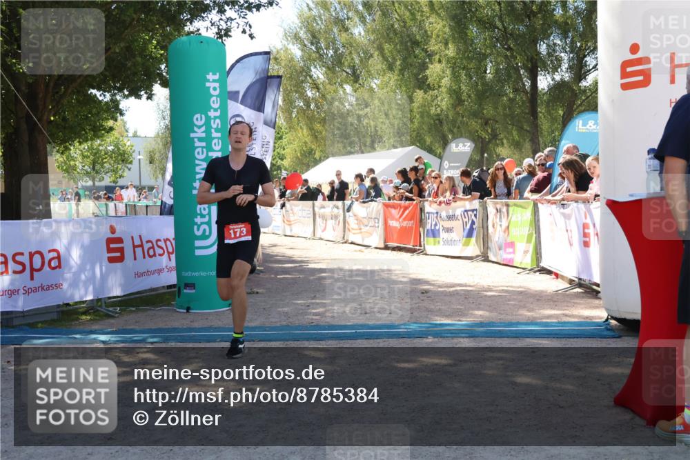 07.09.2025 - 19. Norderstedt Triathlon Zöllner http://msf.ph/oto/8785384 07.09.2025 13:15:33 Ziel 173, 308 meine-sportfotos.de