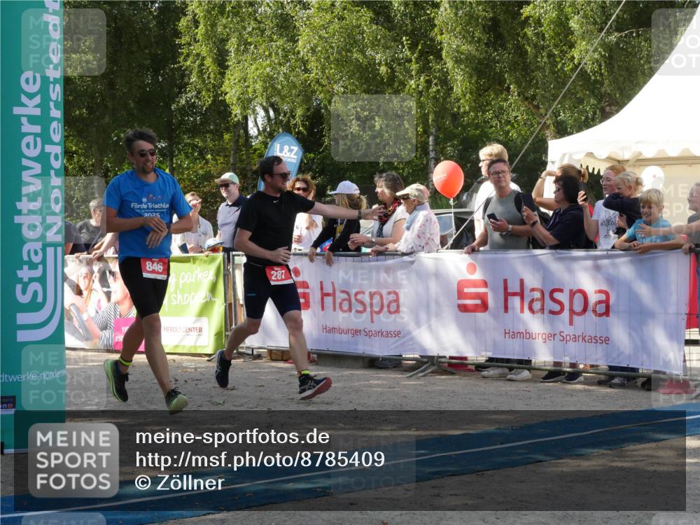 07.09.2025 - 19. Norderstedt Triathlon Zöllner http://msf.ph/oto/8785409 07.09.2025 12:42:04 Ziel 164, 287, 823, 846 meine-sportfotos.de