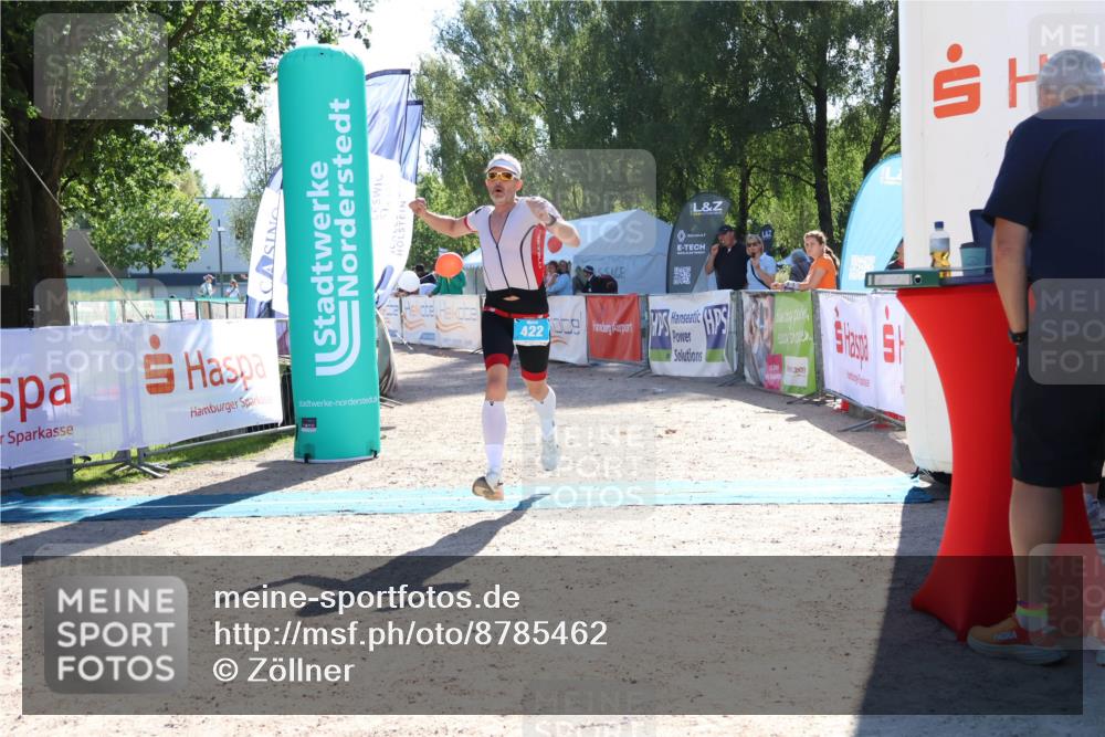07.09.2025 - 19. Norderstedt Triathlon Zöllner http://msf.ph/oto/8785462 07.09.2025 15:30:36 Ziel 422 meine-sportfotos.de