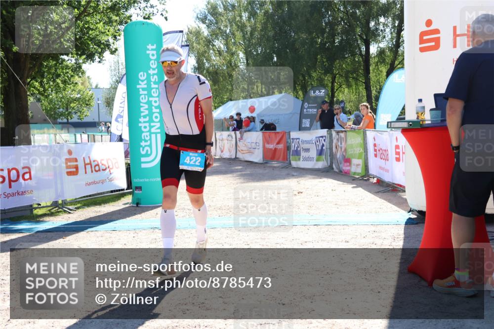 07.09.2025 - 19. Norderstedt Triathlon Zöllner http://msf.ph/oto/8785473 07.09.2025 15:30:37 Ziel 422 meine-sportfotos.de