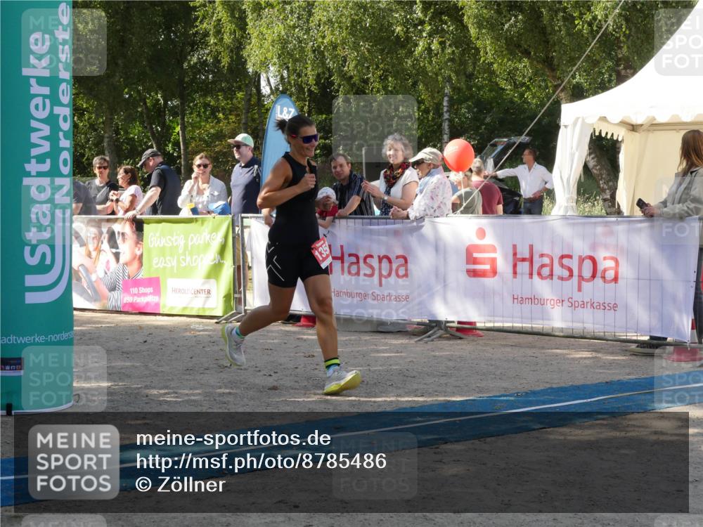 07.09.2025 - 19. Norderstedt Triathlon Zöllner http://msf.ph/oto/8785486 07.09.2025 12:43:09 Ziel 1358 meine-sportfotos.de
