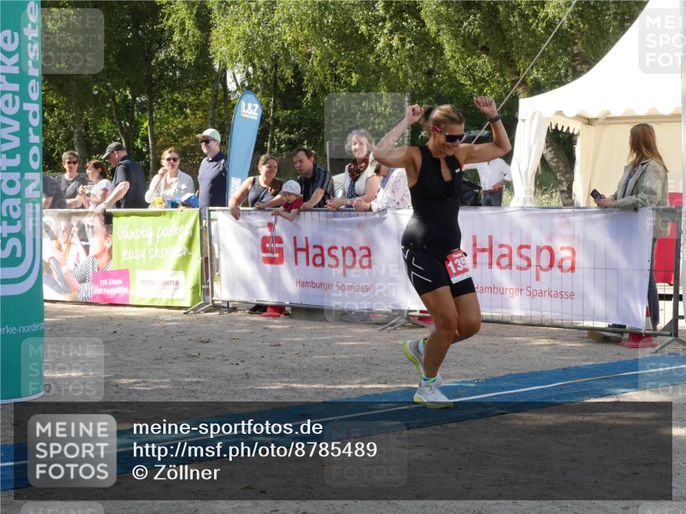 07.09.2025 - 19. Norderstedt Triathlon Zöllner http://msf.ph/oto/8785489 07.09.2025 12:43:10 Ziel 1358 meine-sportfotos.de