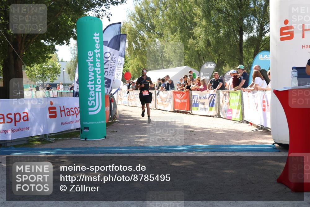 07.09.2025 - 19. Norderstedt Triathlon Zöllner http://msf.ph/oto/8785495 07.09.2025 13:16:55 Ziel 1238 meine-sportfotos.de