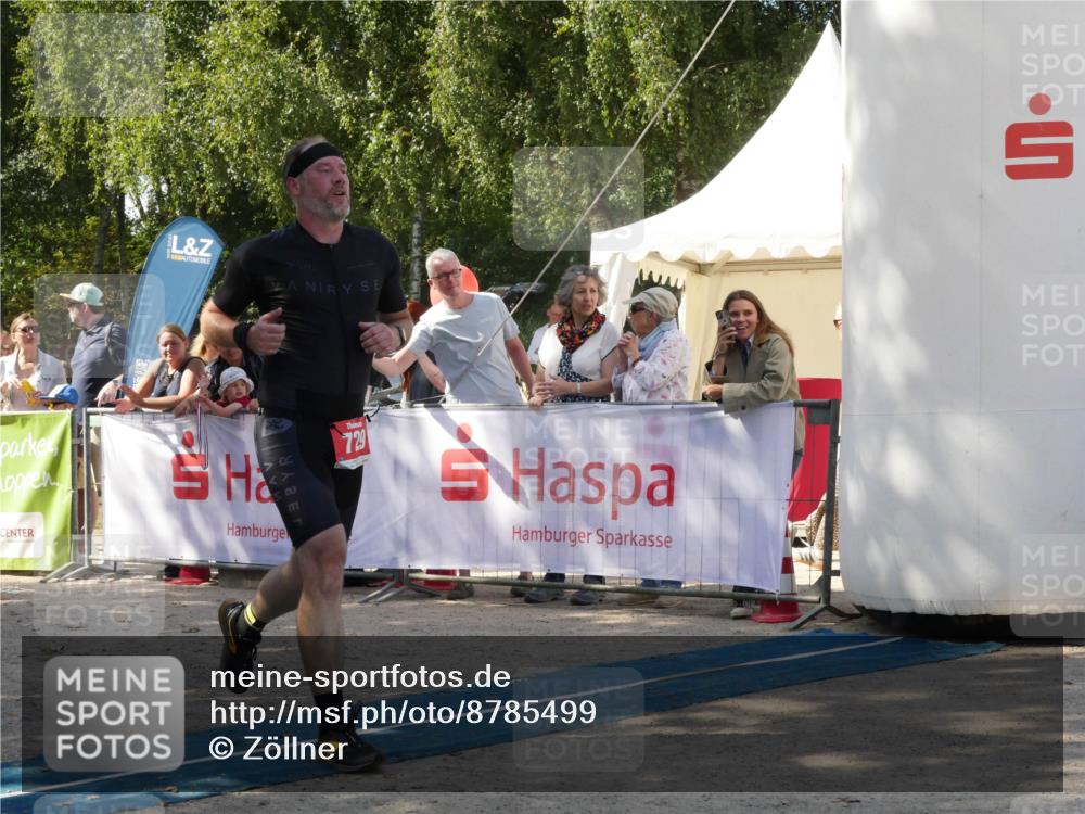07.09.2025 - 19. Norderstedt Triathlon Zöllner http://msf.ph/oto/8785499 07.09.2025 12:45:47 Ziel 729 meine-sportfotos.de