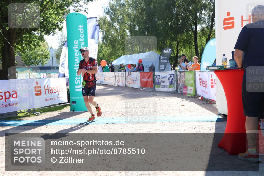 07.09.2025 - 19. Norderstedt Triathlon Zöllner http://msf.ph/oto/8785510 07.09.2025 15:31:22 Ziel 959 meine-sportfotos.de