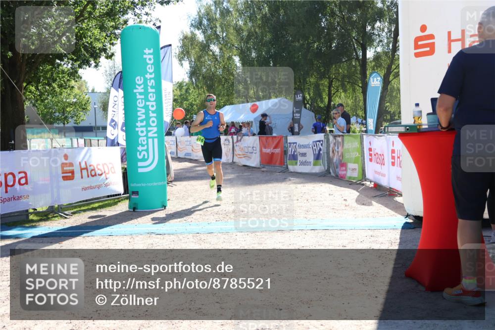 07.09.2025 - 19. Norderstedt Triathlon Zöllner http://msf.ph/oto/8785521 07.09.2025 15:31:41 Ziel 1010 meine-sportfotos.de