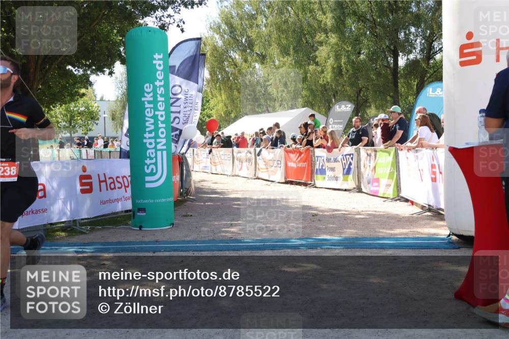 07.09.2025 - 19. Norderstedt Triathlon Zöllner http://msf.ph/oto/8785522 07.09.2025 13:16:58 Ziel 1238 meine-sportfotos.de