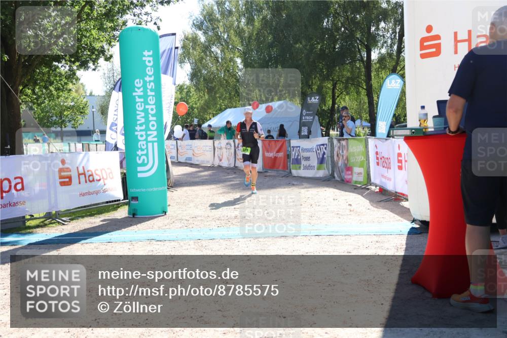 07.09.2025 - 19. Norderstedt Triathlon Zöllner http://msf.ph/oto/8785575 07.09.2025 15:31:56 Ziel 971 meine-sportfotos.de