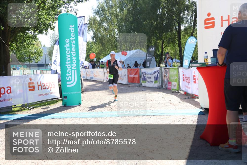 07.09.2025 - 19. Norderstedt Triathlon Zöllner http://msf.ph/oto/8785578 07.09.2025 15:31:56 Ziel 971 meine-sportfotos.de