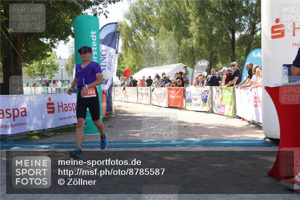 07.09.2025 - 19. Norderstedt Triathlon Zöllner http://msf.ph/oto/8785587 07.09.2025 13:17:19 Ziel 1283 meine-sportfotos.de