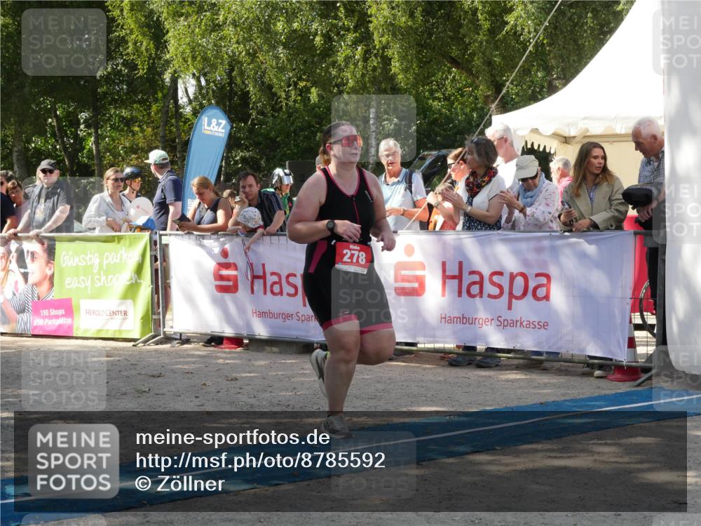 07.09.2025 - 19. Norderstedt Triathlon Zöllner http://msf.ph/oto/8785592 07.09.2025 12:46:59 Ziel 278, 838 meine-sportfotos.de
