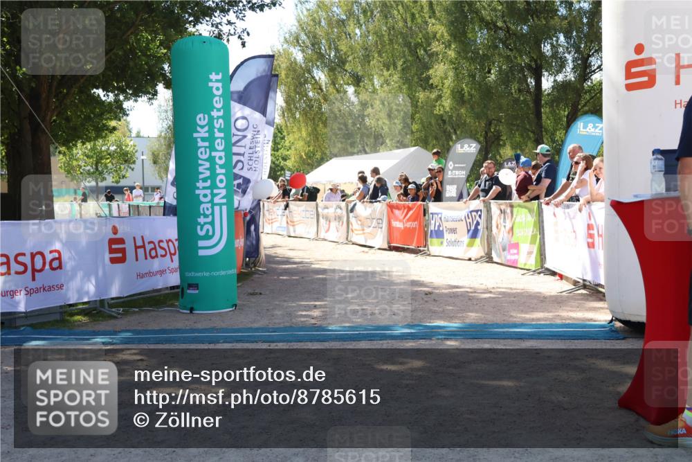 07.09.2025 - 19. Norderstedt Triathlon Zöllner http://msf.ph/oto/8785615 07.09.2025 13:17:50 Ziel 288 meine-sportfotos.de