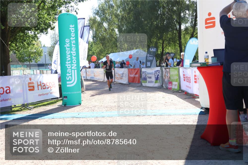 07.09.2025 - 19. Norderstedt Triathlon Zöllner http://msf.ph/oto/8785640 07.09.2025 15:32:34 Ziel 989 meine-sportfotos.de