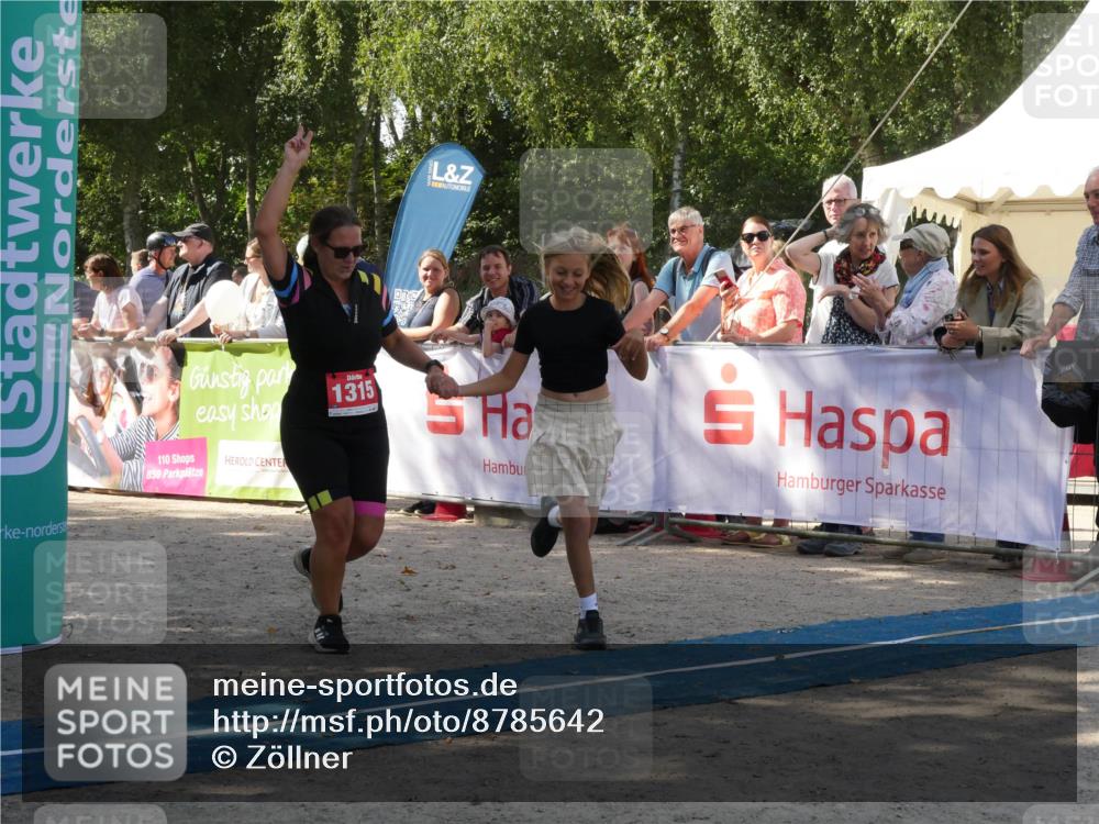 07.09.2025 - 19. Norderstedt Triathlon Zöllner http://msf.ph/oto/8785642 07.09.2025 12:48:37 Ziel 1315 meine-sportfotos.de