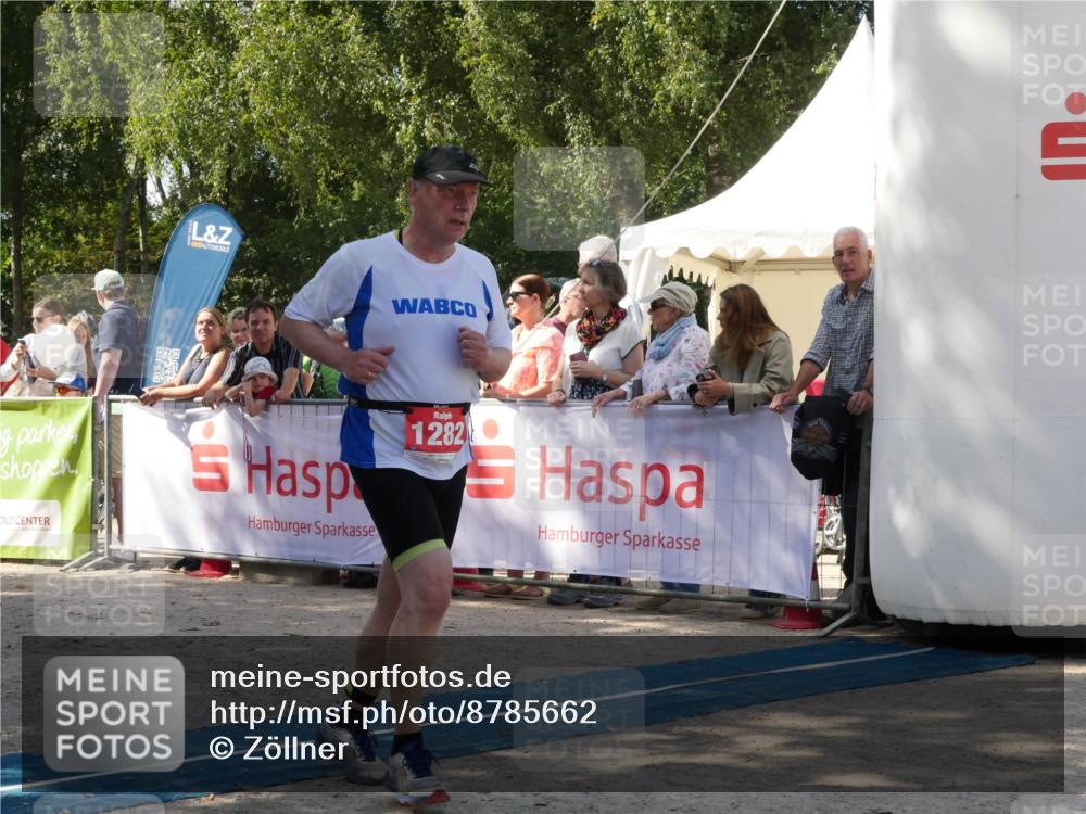 07.09.2025 - 19. Norderstedt Triathlon Zöllner http://msf.ph/oto/8785662 07.09.2025 12:48:54 Ziel 1282, 1349 meine-sportfotos.de