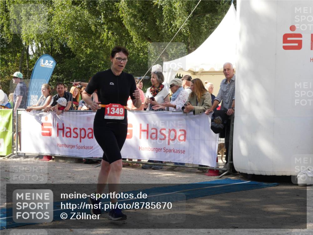 07.09.2025 - 19. Norderstedt Triathlon Zöllner http://msf.ph/oto/8785670 07.09.2025 12:48:57 Ziel 1282, 1349 meine-sportfotos.de