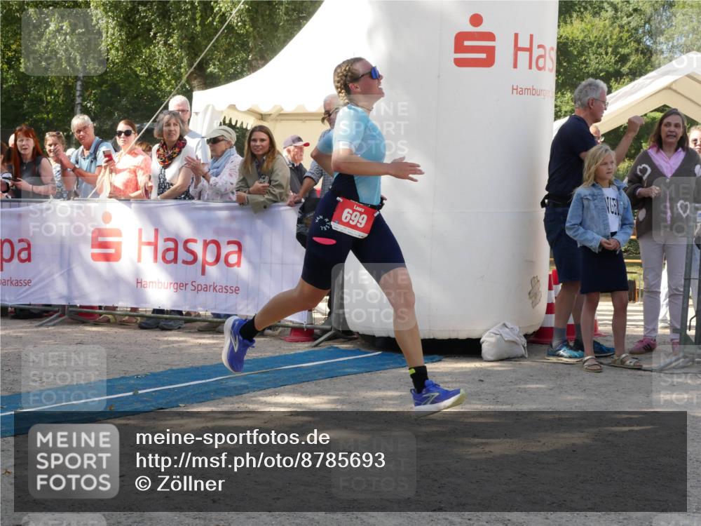 07.09.2025 - 19. Norderstedt Triathlon Zöllner http://msf.ph/oto/8785693 07.09.2025 12:49:35 Ziel 699 meine-sportfotos.de