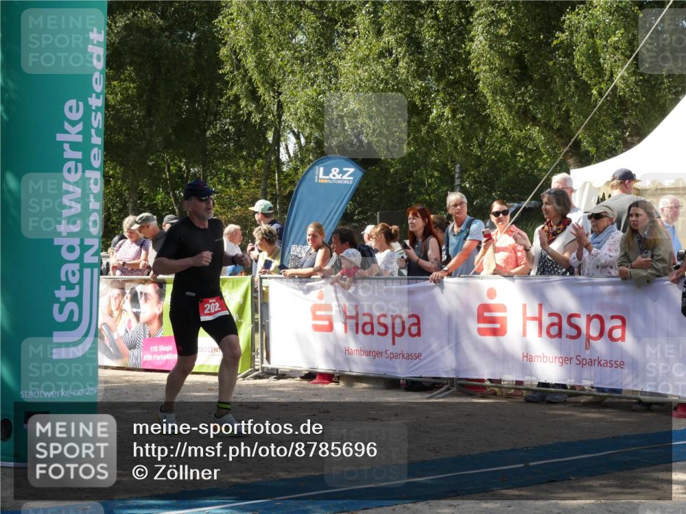 07.09.2025 - 19. Norderstedt Triathlon Zöllner http://msf.ph/oto/8785696 07.09.2025 12:49:49 Ziel 202 meine-sportfotos.de