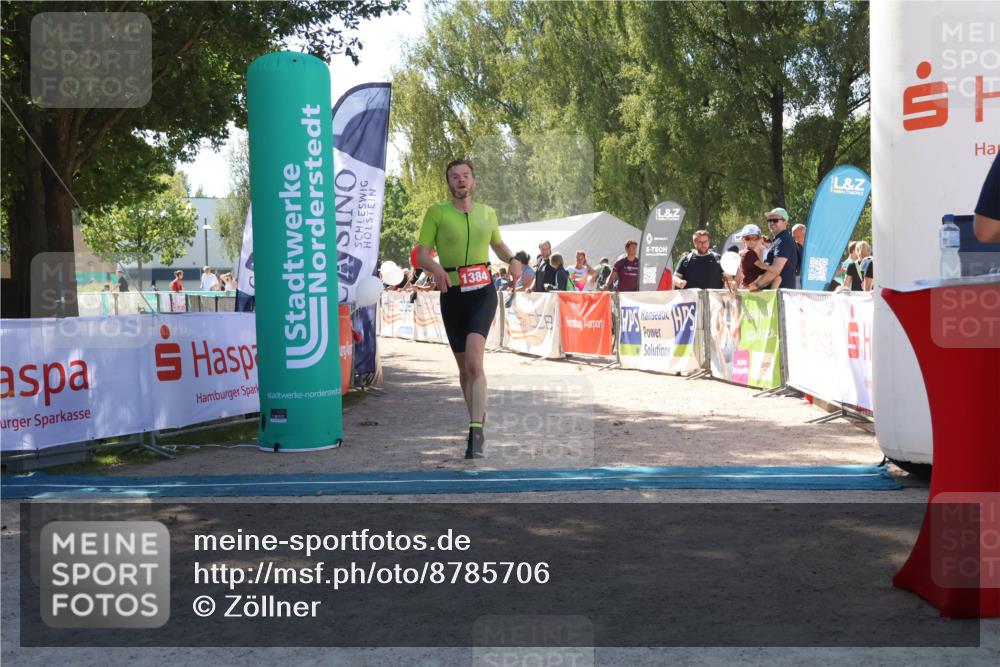 07.09.2025 - 19. Norderstedt Triathlon Zöllner http://msf.ph/oto/8785706 07.09.2025 13:19:15 Ziel 1384 meine-sportfotos.de