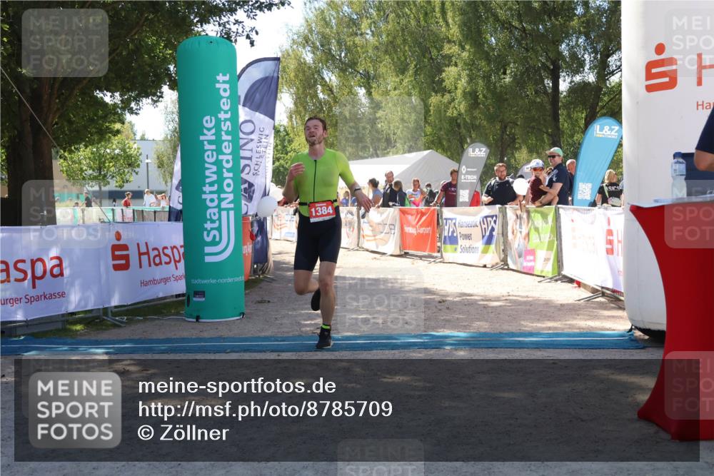 07.09.2025 - 19. Norderstedt Triathlon Zöllner http://msf.ph/oto/8785709 07.09.2025 13:19:15 Ziel 1384 meine-sportfotos.de