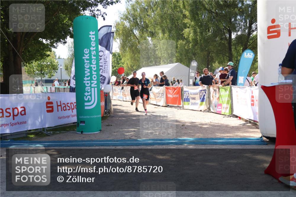 07.09.2025 - 19. Norderstedt Triathlon Zöllner http://msf.ph/oto/8785720 07.09.2025 13:19:26 Ziel 283, 757 meine-sportfotos.de