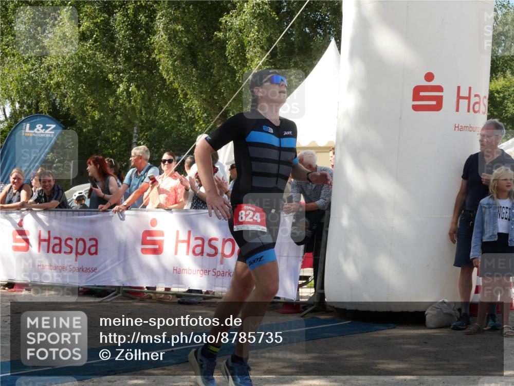 07.09.2025 - 19. Norderstedt Triathlon Zöllner http://msf.ph/oto/8785735 07.09.2025 12:50:26 Ziel 165, 824 meine-sportfotos.de