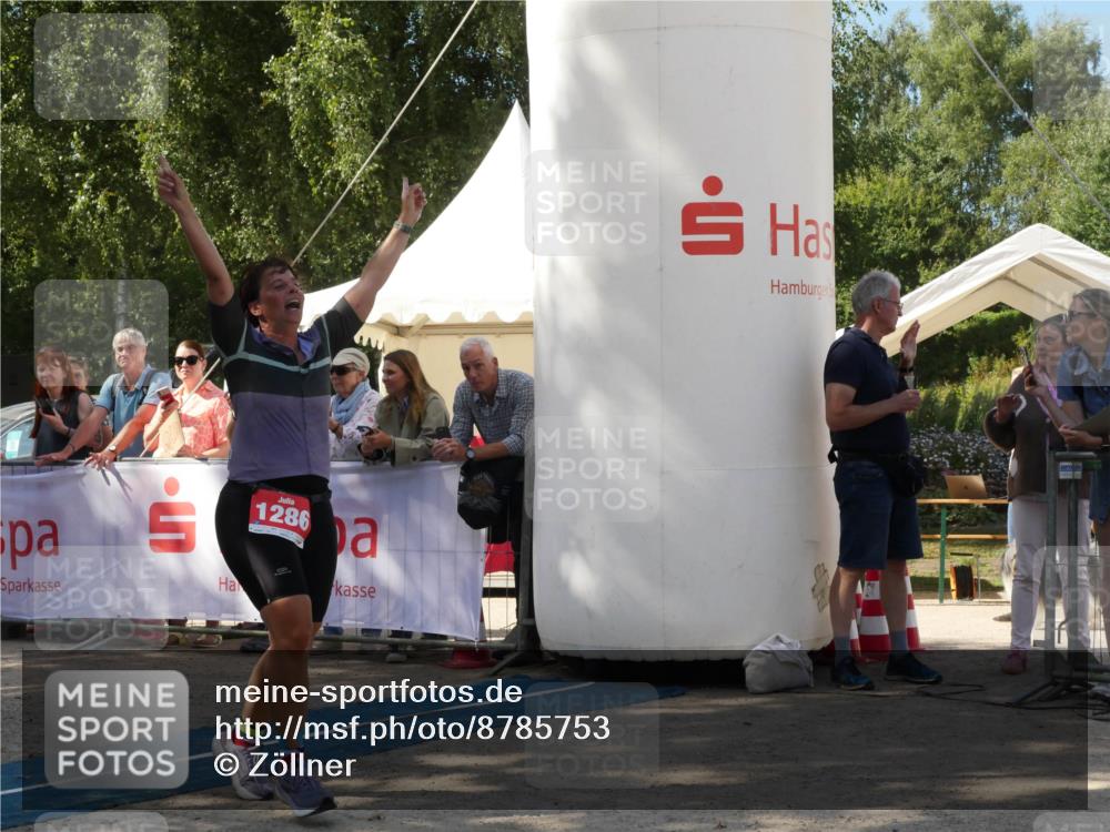 07.09.2025 - 19. Norderstedt Triathlon Zöllner http://msf.ph/oto/8785753 07.09.2025 12:50:46 Ziel 1286, 1381 meine-sportfotos.de