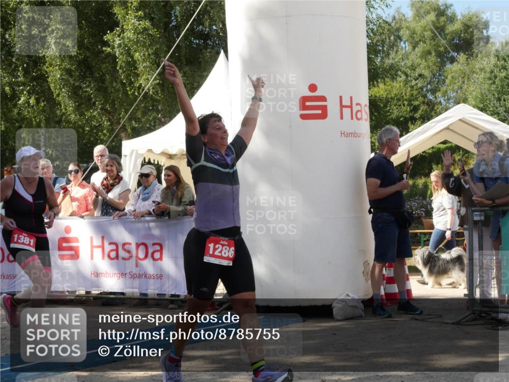 07.09.2025 - 19. Norderstedt Triathlon Zöllner http://msf.ph/oto/8785755 07.09.2025 12:50:46 Ziel 1286, 1381 meine-sportfotos.de
