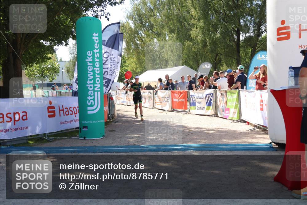07.09.2025 - 19. Norderstedt Triathlon Zöllner http://msf.ph/oto/8785771 07.09.2025 13:20:05 Ziel 1262 meine-sportfotos.de