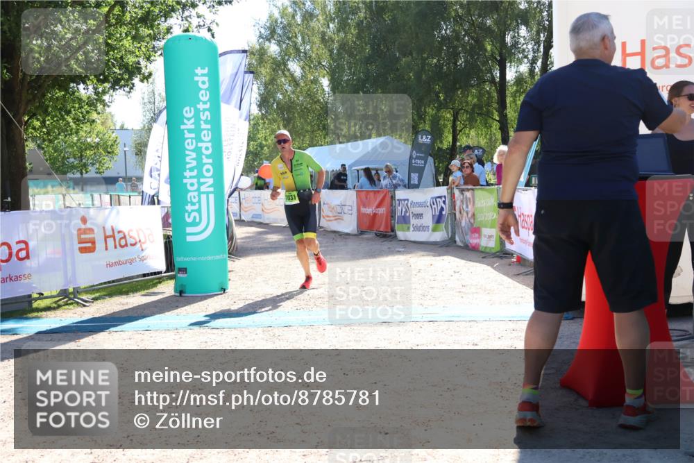 07.09.2025 - 19. Norderstedt Triathlon Zöllner http://msf.ph/oto/8785781 07.09.2025 15:33:14 Ziel 1031 meine-sportfotos.de