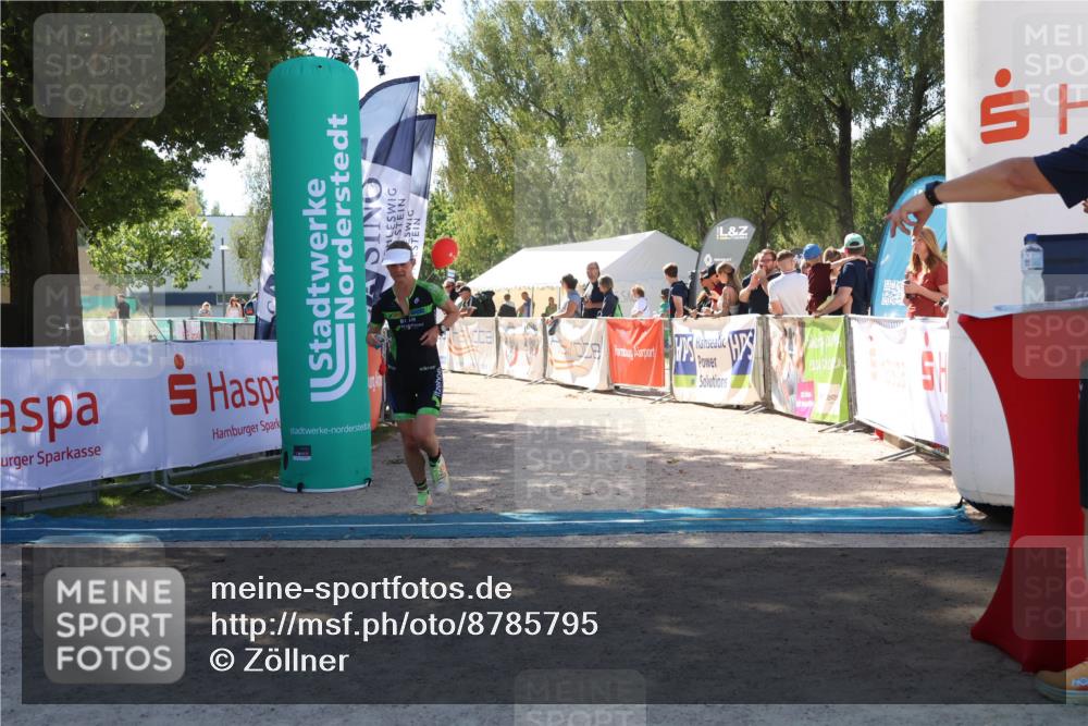 07.09.2025 - 19. Norderstedt Triathlon Zöllner http://msf.ph/oto/8785795 07.09.2025 13:20:07 Ziel 1262 meine-sportfotos.de