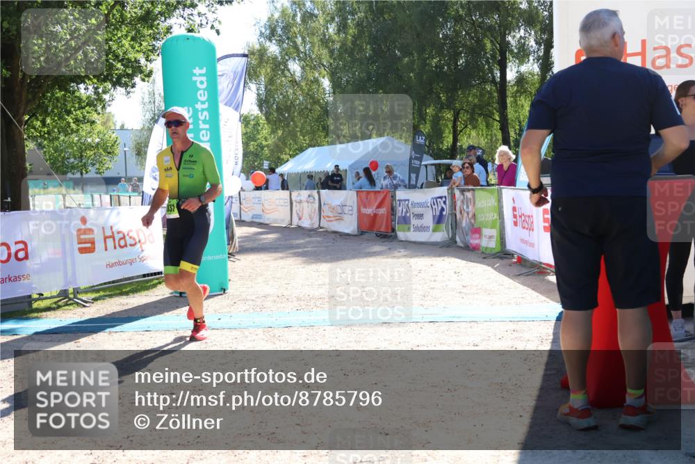 07.09.2025 - 19. Norderstedt Triathlon Zöllner http://msf.ph/oto/8785796 07.09.2025 15:33:15 Ziel 1031 meine-sportfotos.de