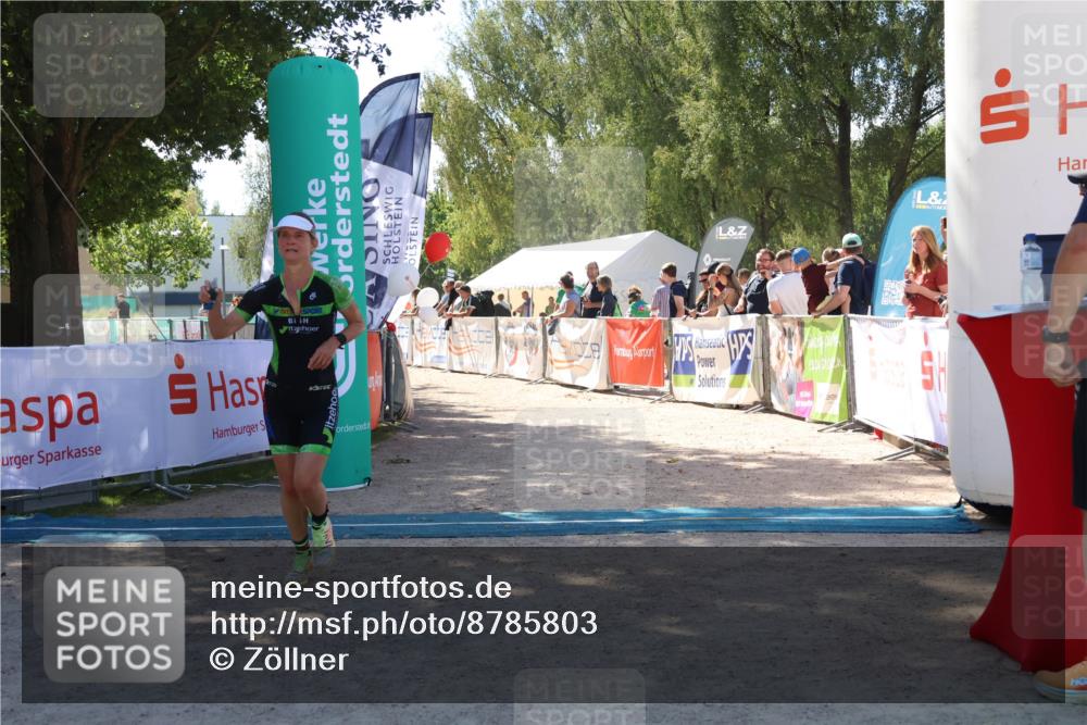 07.09.2025 - 19. Norderstedt Triathlon Zöllner http://msf.ph/oto/8785803 07.09.2025 13:20:08 Ziel 1262 meine-sportfotos.de