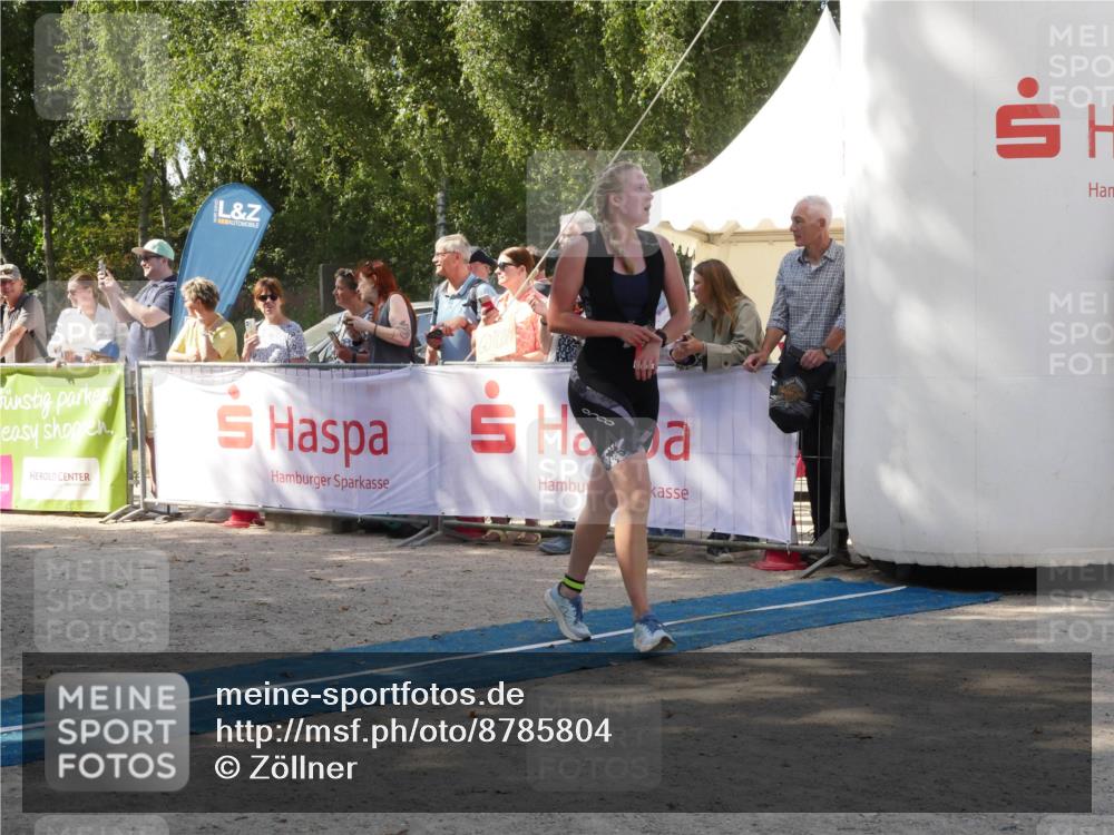07.09.2025 - 19. Norderstedt Triathlon Zöllner http://msf.ph/oto/8785804 07.09.2025 12:51:32 Ziel 140, 1224 meine-sportfotos.de