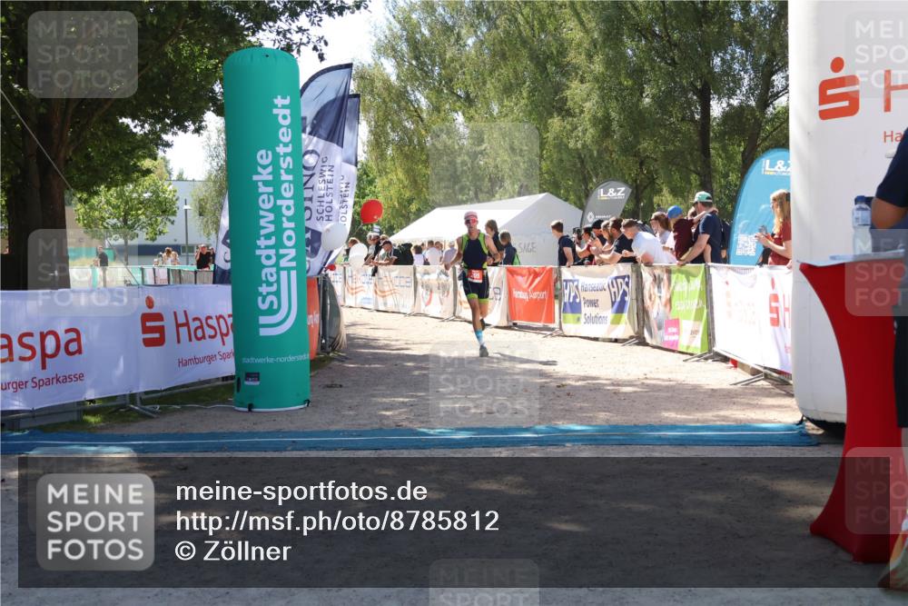 07.09.2025 - 19. Norderstedt Triathlon Zöllner http://msf.ph/oto/8785812 07.09.2025 13:20:20 Ziel 205 meine-sportfotos.de