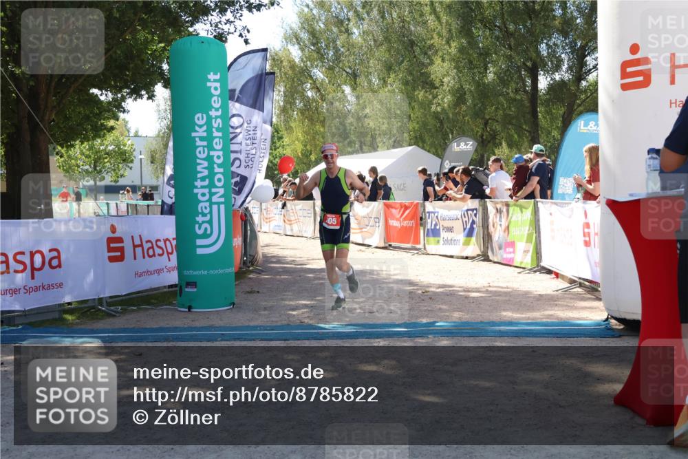 07.09.2025 - 19. Norderstedt Triathlon Zöllner http://msf.ph/oto/8785822 07.09.2025 13:20:22 Ziel 205 meine-sportfotos.de