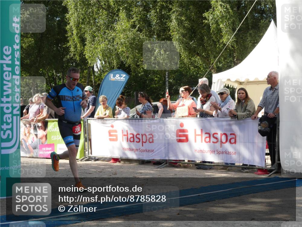 07.09.2025 - 19. Norderstedt Triathlon Zöllner http://msf.ph/oto/8785828 07.09.2025 12:52:14 Ziel 730 meine-sportfotos.de