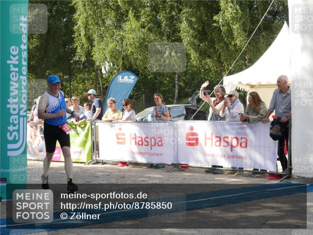 07.09.2025 - 19. Norderstedt Triathlon Zöllner http://msf.ph/oto/8785850 07.09.2025 12:52:57 Ziel 1371 meine-sportfotos.de