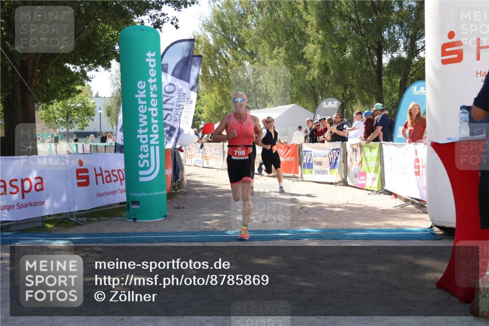 07.09.2025 - 19. Norderstedt Triathlon Zöllner http://msf.ph/oto/8785869 07.09.2025 13:20:35 Ziel 781, 798, 808, 1397 meine-sportfotos.de