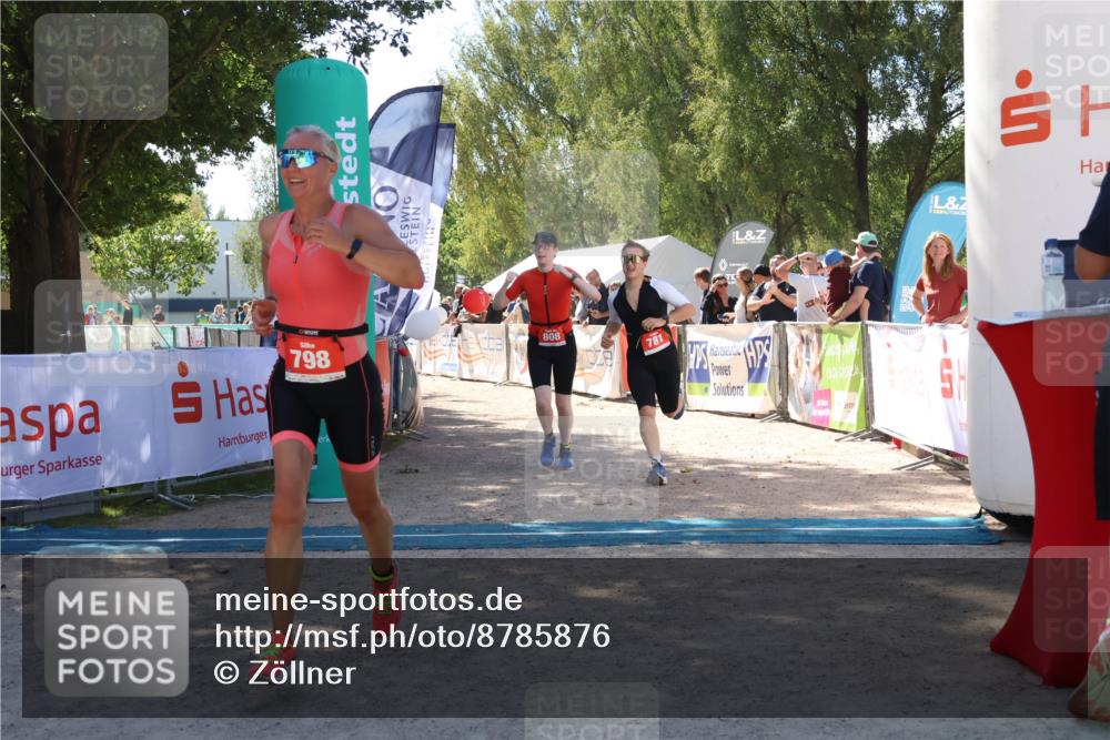 07.09.2025 - 19. Norderstedt Triathlon Zöllner http://msf.ph/oto/8785876 07.09.2025 13:20:36 Ziel 781, 798, 808, 1397 meine-sportfotos.de