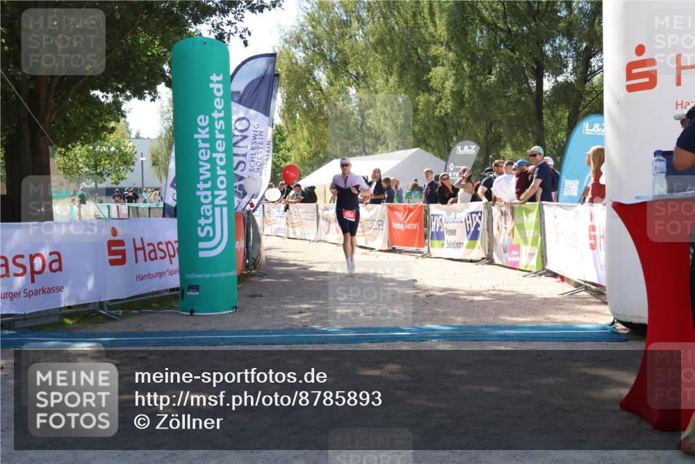 07.09.2025 - 19. Norderstedt Triathlon Zöllner http://msf.ph/oto/8785893 07.09.2025 13:20:55 Ziel 754 meine-sportfotos.de