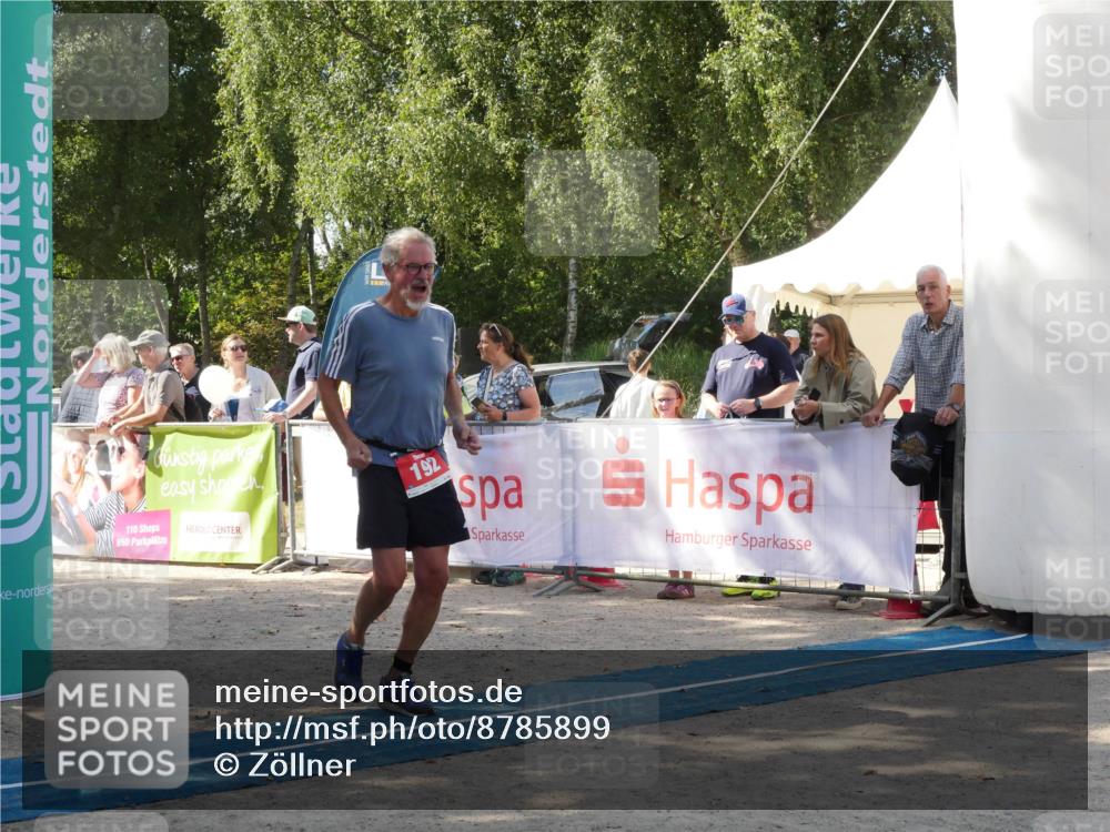 07.09.2025 - 19. Norderstedt Triathlon Zöllner http://msf.ph/oto/8785899 07.09.2025 12:53:59 Ziel 192, 1280 meine-sportfotos.de