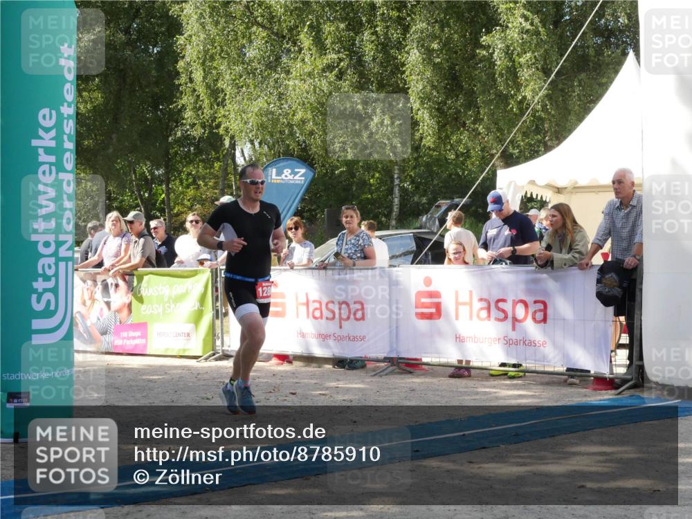 07.09.2025 - 19. Norderstedt Triathlon Zöllner http://msf.ph/oto/8785910 07.09.2025 12:54:02 Ziel 192, 1280 meine-sportfotos.de