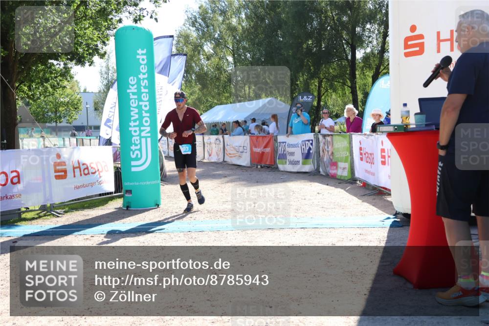 07.09.2025 - 19. Norderstedt Triathlon Zöllner http://msf.ph/oto/8785943 07.09.2025 15:35:02 Ziel 393 meine-sportfotos.de