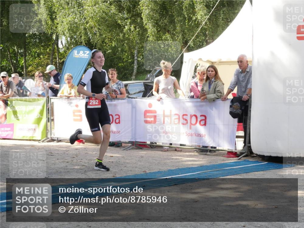 07.09.2025 - 19. Norderstedt Triathlon Zöllner http://msf.ph/oto/8785946 07.09.2025 12:55:38 Ziel 292 meine-sportfotos.de