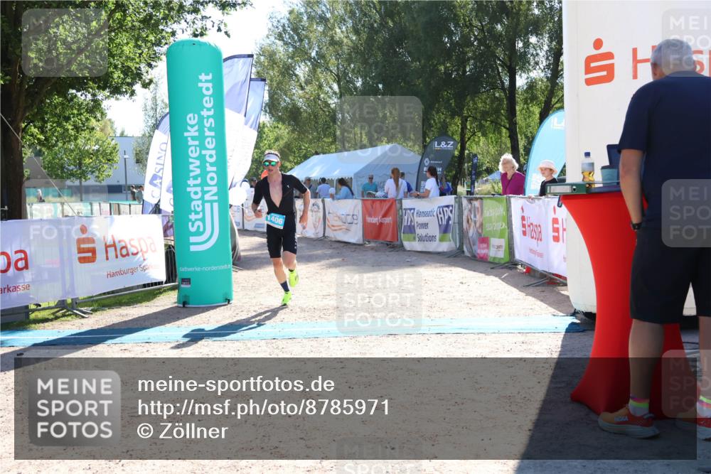 07.09.2025 - 19. Norderstedt Triathlon Zöllner http://msf.ph/oto/8785971 07.09.2025 15:35:08 Ziel 393, 1406 meine-sportfotos.de